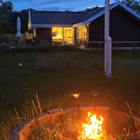 4 Star Holiday Home In Karrebaeksminde Сasa de vacaciones