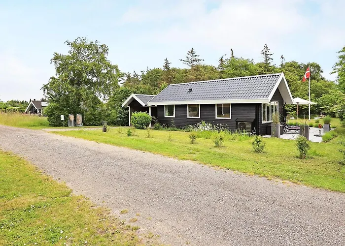 6 Person In Karrebaeksminde-by Traum Nyaraló *